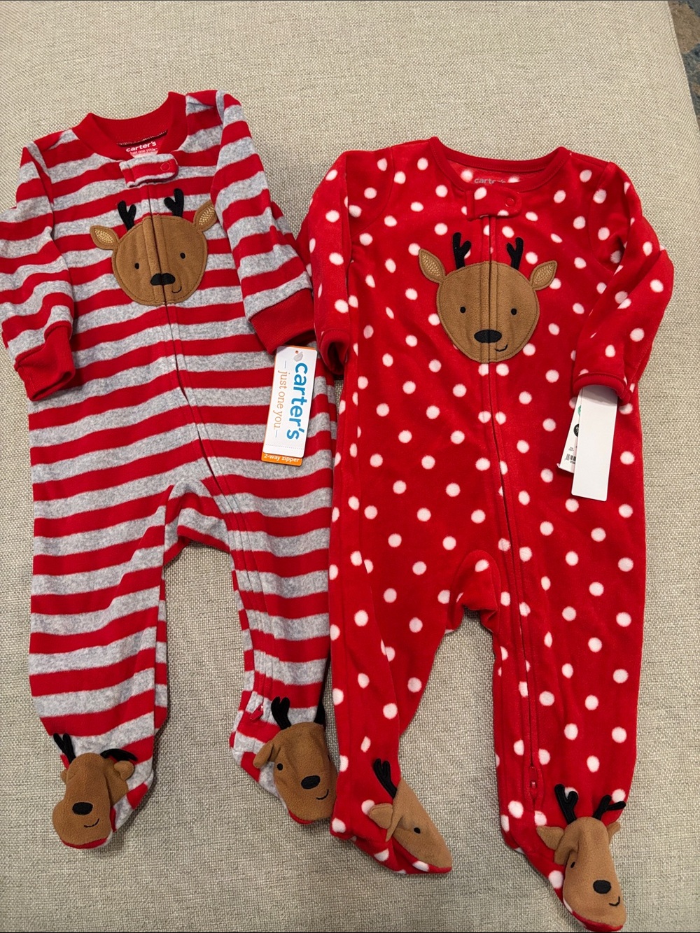 Carter's Reindeer Matching One-Piece Pajamas NWT Size 6 months (2 pair)